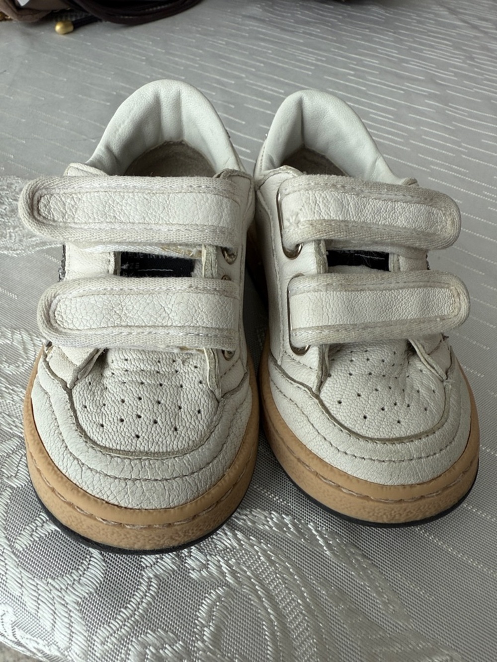 Golden Goose Kids White Sneakers with Silver Glitter Star EU 22 - Picture 3 of 7